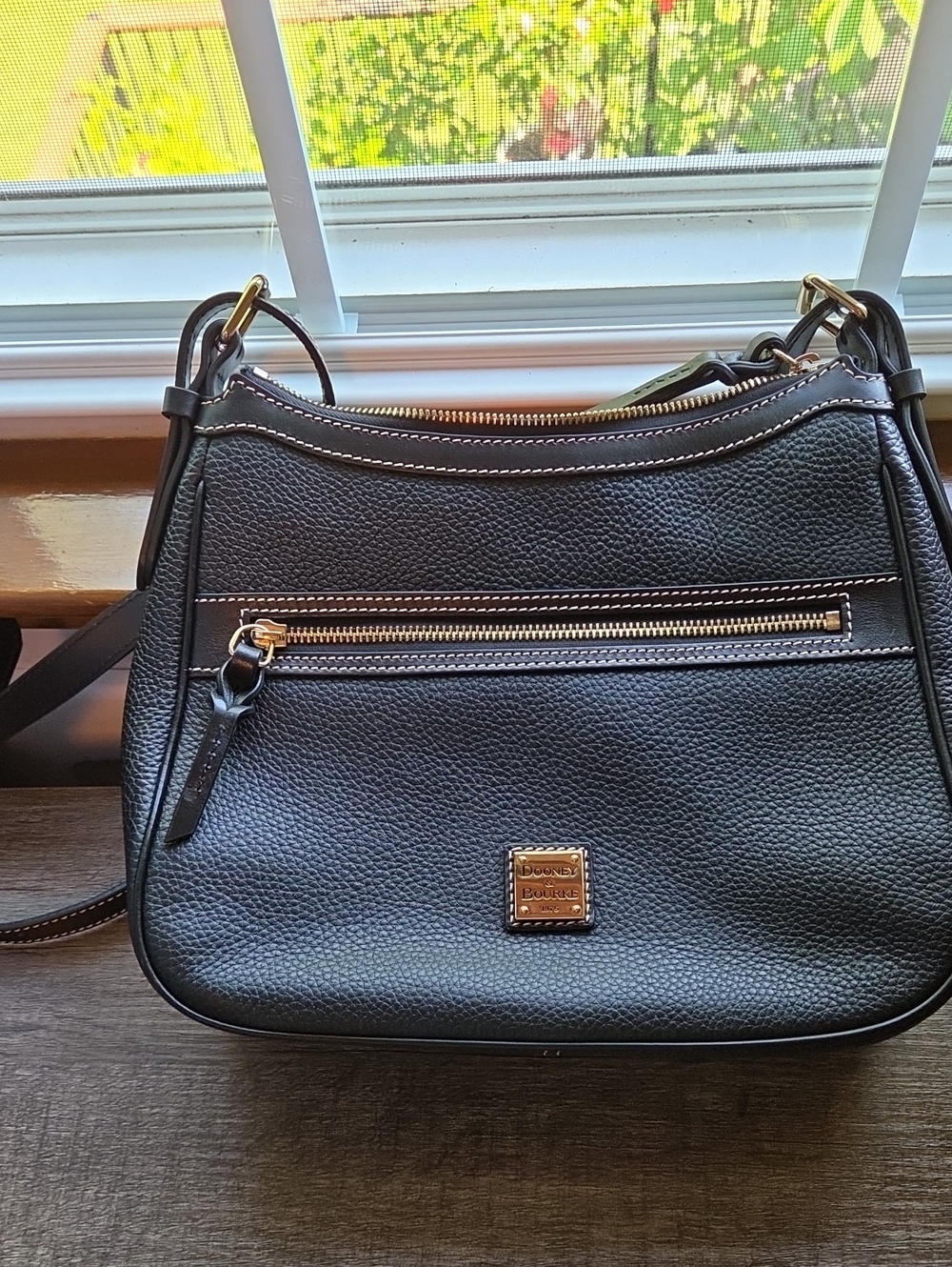 Dooney & Bourke Presley